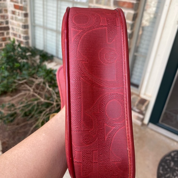 Used - Picture 5 of 12